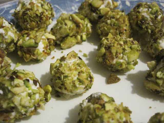 palline-di-rocotta-e-granella-di-pistacchio