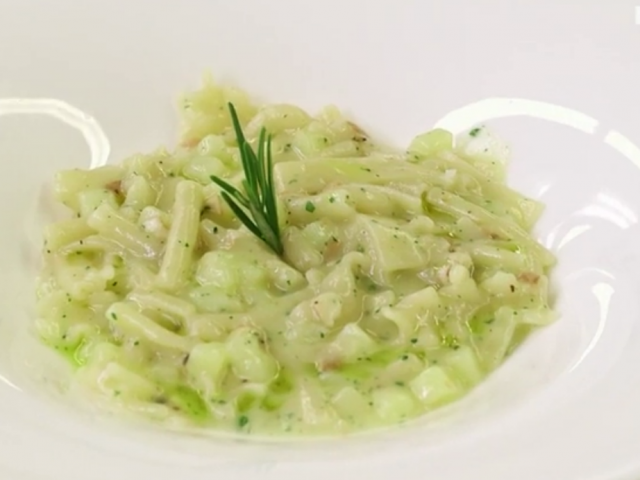 Pasta patate e provola affumicata